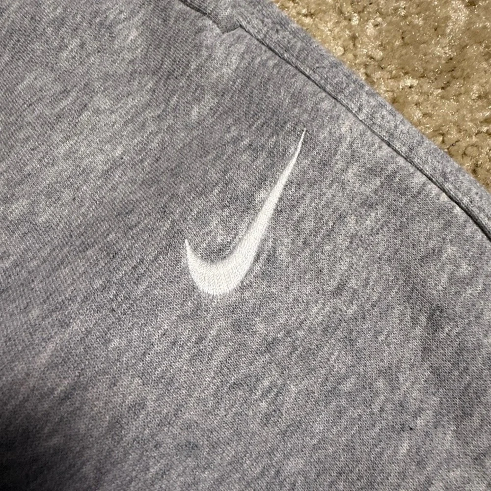 Nike Club Fleece Jogger Tapered‎ Pants Heather Grey Mens M Swoosh Sweatpants